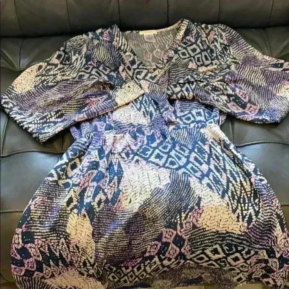 Silky V-Neck long Sleeve Blue and Purple Dress S